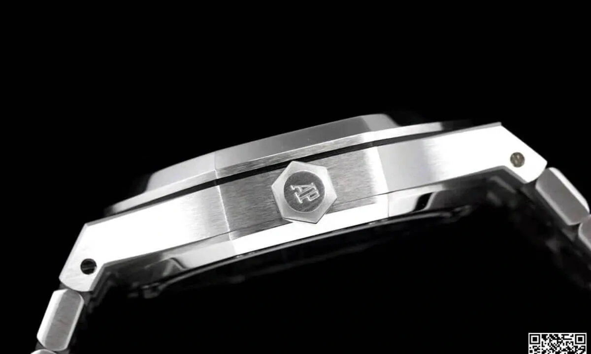 Audemars Piguet Royal Oak Tourbillon 26510ST.OO.1220ST.01 R8 Factory 1:1 Best Edition Replica Watch Titanium